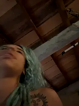 Snapshot of sammoura01 chatting on 09/14/25, 08:30 sammoura01 online show from 09/14/25, 08:30