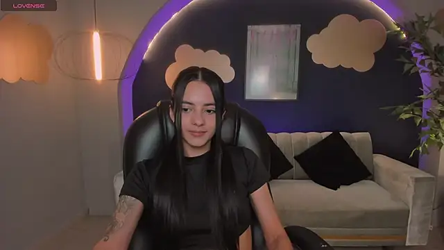 HannahJamesX online show from 01/08/25, 09:55