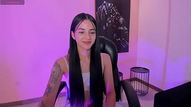 HannahJamesX online show from 03/02/25, 07:56