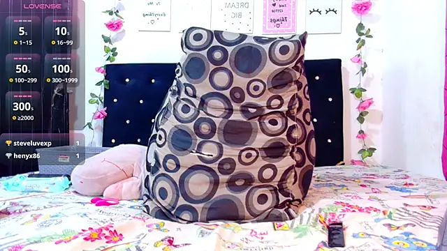 Snapshot of CiaraEbony chatting on 02/22/25, 01:00 CiaraEbony online show from 02/22/25, 01:00