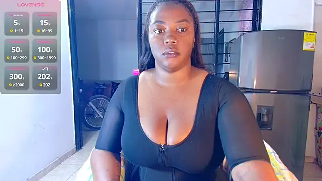 Snapshot of CiaraEbony chatting on 03/02/25, 08:05 CiaraEbony online show from 03/02/25, 08:05