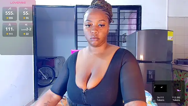 Snapshot of CiaraEbony chatting on 03/07/25, 08:45 CiaraEbony online show from 03/07/25, 08:45