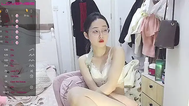 Destin  online show from 12/26/24, 01:10