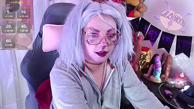 LiloMoon69 online show from 10/23/25, 02:38