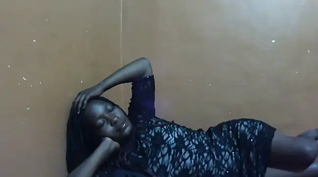 Snapshot of sexyblackya chatting on 03/03/25, 04:46 sexyblackya online show from 03/03/25, 04:46