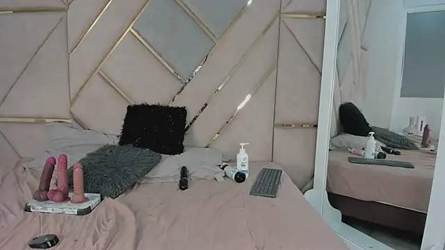 Daddysgirl1  online show from 01/28/25, 08:57