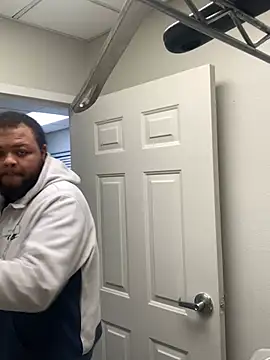 Snapshot of papijusto chatting on 01/06/25, 10:24 papijusto online show from 01/06/25, 10:24