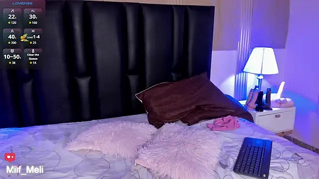 Milf meli online show from 11/07/25, 07:25