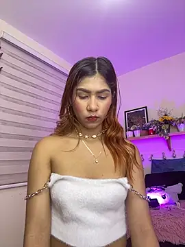 soy sarah  online show from 02/18/25, 04:16