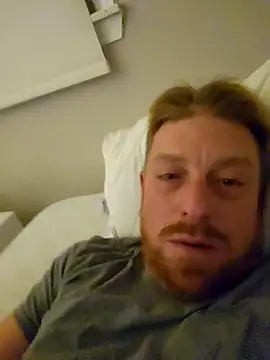 Snapshot of jayzonblow chatting on 11/08/25, 05:40 jayzonblow online show from 11/08/25, 05:40