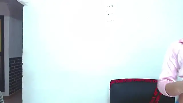 Snapshot of BLACK_MOON_TS chatting on 10/14/25, 01:50 BLACK MOON TS online show from 10/14/25, 01:50