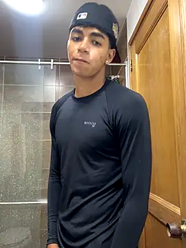 Snapshot of JoanG10 chatting on 09/08/25, 03:55 JoanG10 online show from 09/08/25, 03:55