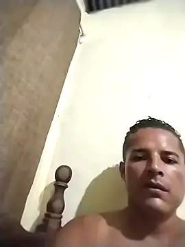 Snapshot of bolumba chatting on 09/15/25, 02:00 bolumba online show from 09/15/25, 02:00