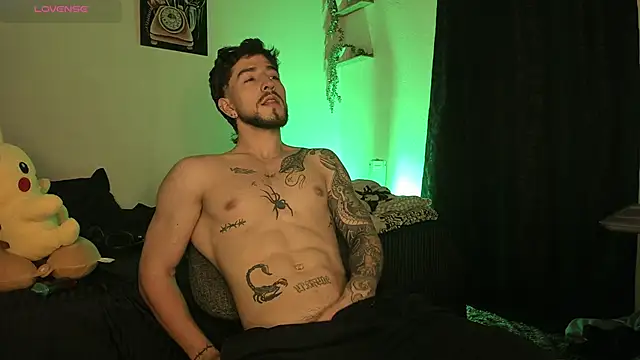 Valentino Xander online show from 03/22/25, 05:49