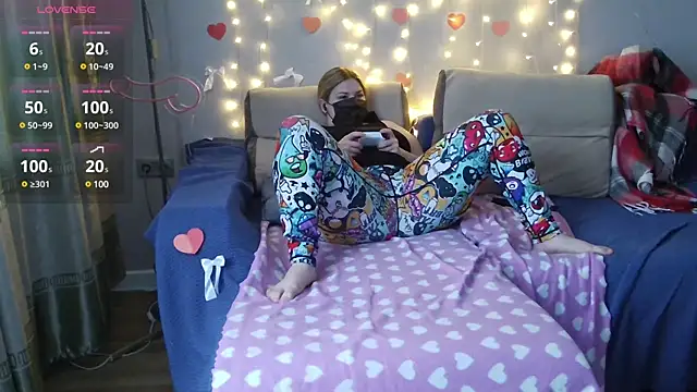 MilaaMilaa online show from 02/11/25, 03:29