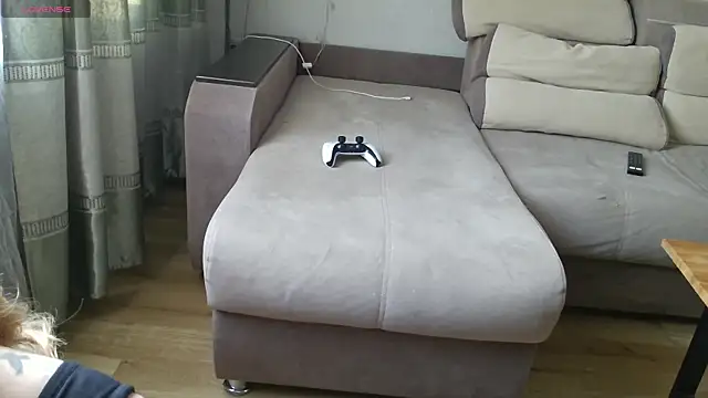 MilaaMilaa online show from 11/01/25, 02:35