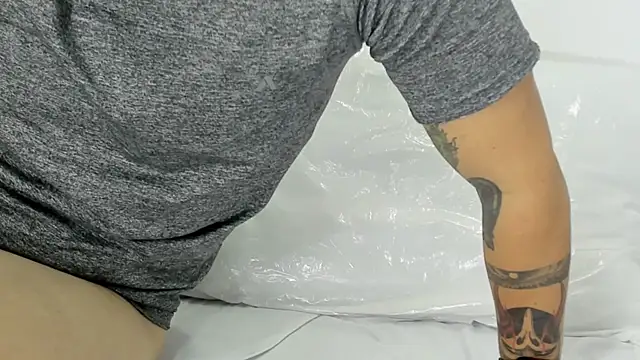 Beard xox online show from 10/29/25, 11:17