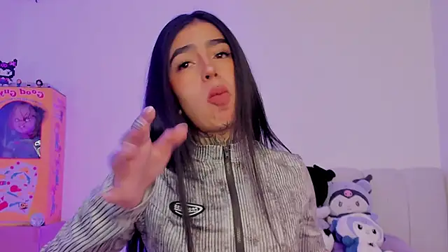 shadowcatt  online show from 10/18/25, 05:14