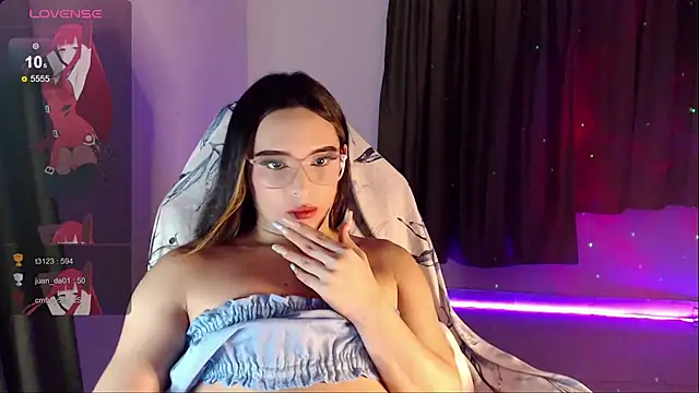 Snapshot of alexaryderr chatting on 12/13/24, 06:10 alexaryderr online show from 12/13/24, 06:10