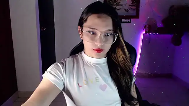 Snapshot of alexaryderr chatting on 03/02/25, 01:36 alexaryderr online show from 03/02/25, 01:36