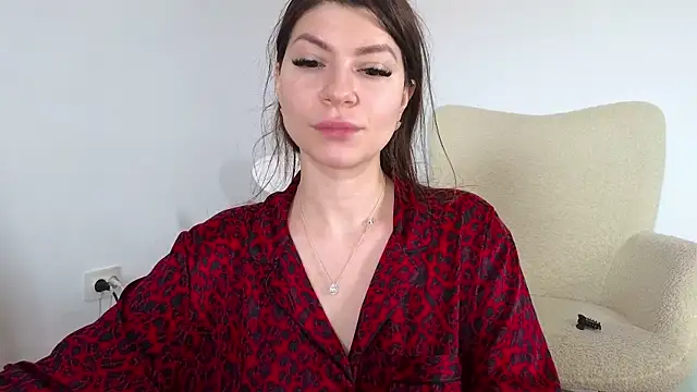 Jullyenn3 online show from 01/06/25, 02:03