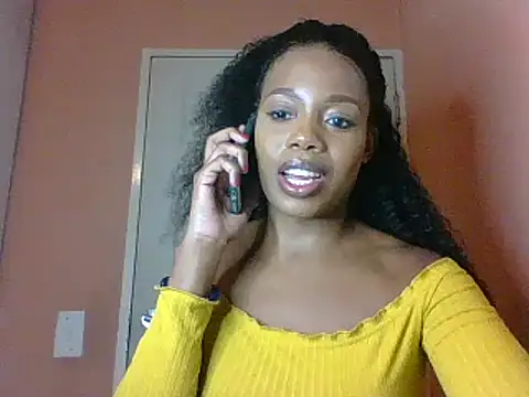 Snapshot of NAUGHTYSHALOTXX chatting on 03/12/25, 06:07 NAUGHTYSHALOTXX online show from 03/12/25, 06:07