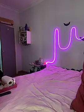 Snapshot of Mizztikaa chatting on 11/11/25, 05:57 Mizztikaa online show from 11/11/25, 05:57