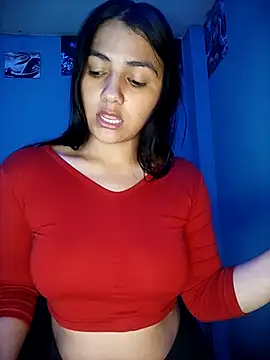 Nahiara velez online show from 09/26/25, 12:03