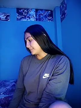 Nahiara velez online show from 10/23/25, 09:57