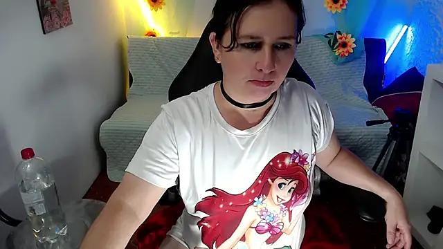 victoria jones online show from 03/07/25, 06:54