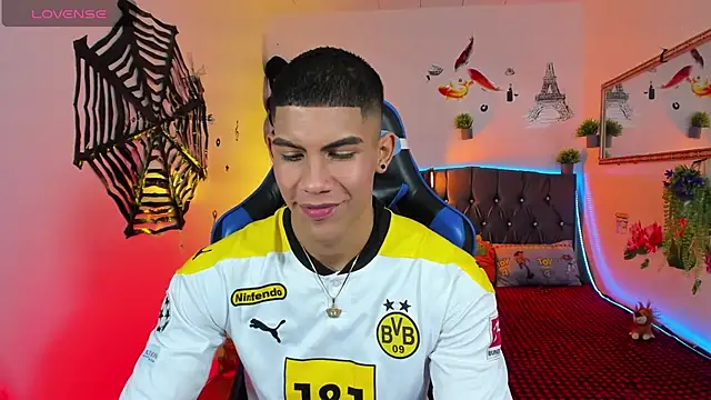 Damian latinxxx online show from 10/07/25, 02:53