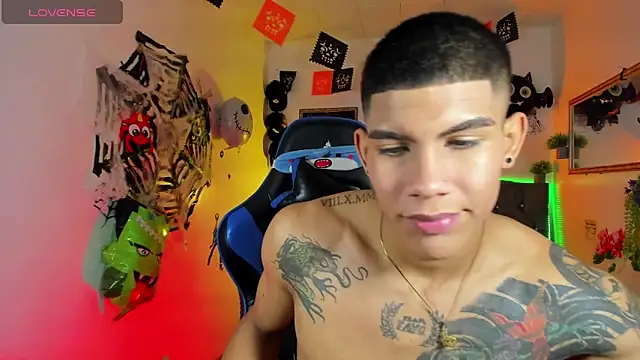 Damian latinxxx online show from 10/08/25, 02:53