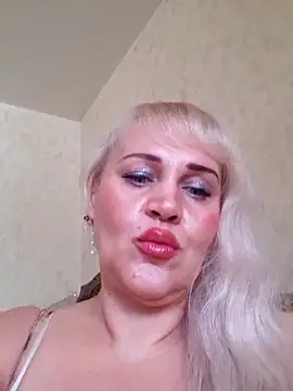 IsabellaBoni online show from 02/12/25, 11:29