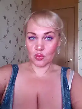 IsabellaBoni online show from 10/02/25, 06:09