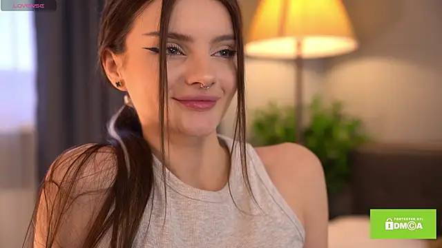 Snapshot of Bellacle chatting on 01/17/25, 10:22 Bellacle online show from 01/17/25, 10:22