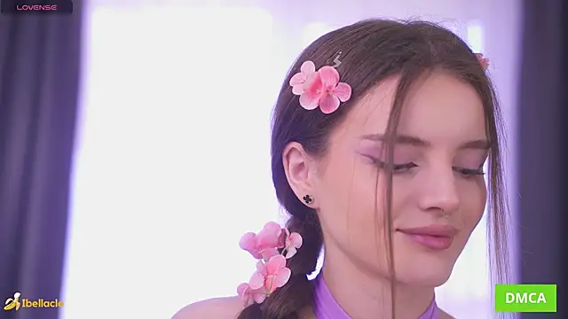 Snapshot of Bellacle chatting on 09/14/25, 08:24 Bellacle online show from 09/14/25, 08:24