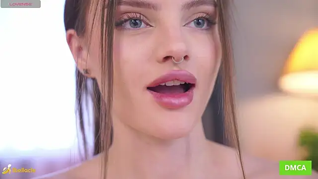 Snapshot of Bellacle chatting on 10/07/25, 08:00 Bellacle online show from 10/07/25, 08:00