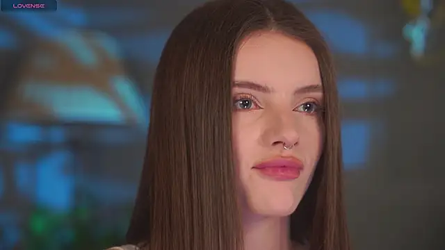 Snapshot of Bellacle chatting on 11/19/25, 07:41 Bellacle online show from 11/19/25, 07:41