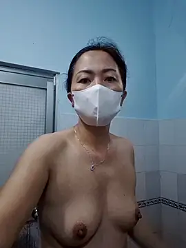 Baby-sexytits18 online show from 11/05/25, 11:38