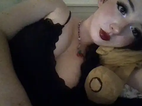 Cerisee04 online show from 10/16/25, 09:38