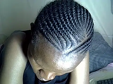 Sweet serah online show from 03/12/25, 11:09