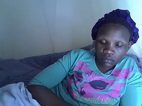 Sweet serah online show from 10/22/25, 05:45