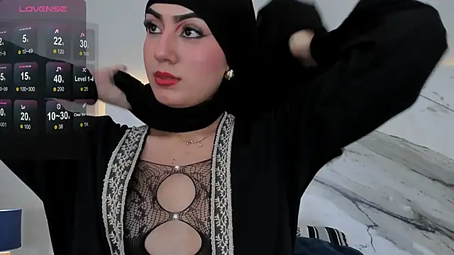 Snapshot of fatimarab chatting on 12/21/24, 01:58 fatimarab online show from 12/21/24, 01:58