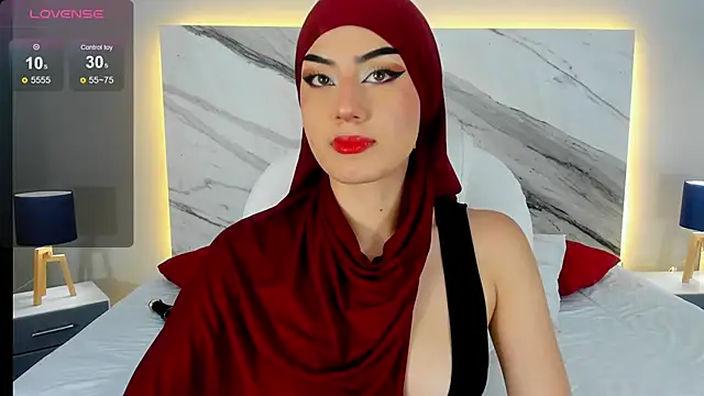 Snapshot of fatimarab chatting on 02/27/25, 07:37 fatimarab online show from 02/27/25, 07:37