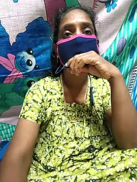 Snapshot of Tamil--Rani chatting on 03/19/25, 03:29 Tamil--Rani online show from 03/19/25, 03:29