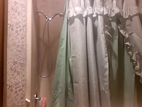 fuckmeharder1995 online show from 10/22/25, 09:42