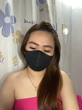 Snapshot of Odette68 chatting on 01/12/25, 02:14 Odette68 online show from 01/12/25, 02:14