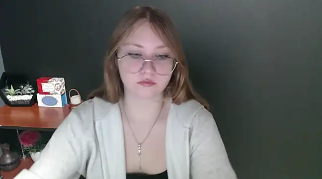 Snapshot of lady_minx chatting on 01/16/25, 07:28 lady minx online show from 01/16/25, 07:28