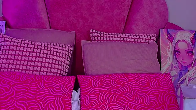 Snapshot of AmbarHills_1 chatting on 10/21/25, 11:33 AmbarHills 1 online show from 10/21/25, 11:33