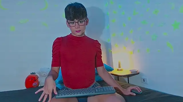 arnold laurent  online show from 12/01/24, 11:04